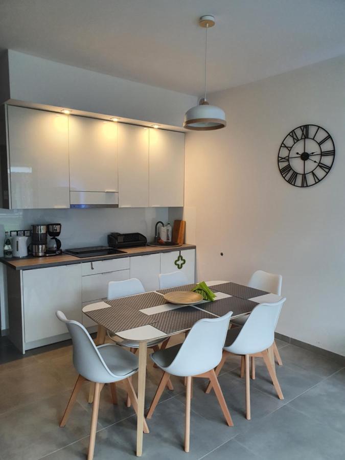 Aprum Apartments 10C ポビエロボ エクステリア 写真